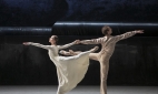 Пара в белом в балете Забытая земля. С Ольгой Смирновой