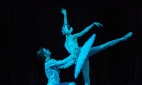 В партии Принца Зигфрида в балете Лебединое озеро. Одетта - Светлана Захарова