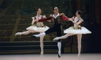 Большое классическое па из балета Пахита. С Екатериной Крысановой и Анной Никулиной