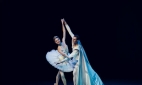 В заглавной партии балета Раймонда. Жан де Бриен - Якопо Тисси