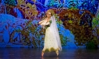 В партии Русской невесты в балете Лебединое озеро