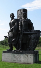 Памятник Ярославу Мудрому и Всеволоду Ярославичу во Владимир-Волынском (Украина) 