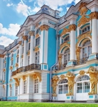 Большой (Екатерининский) дворец 